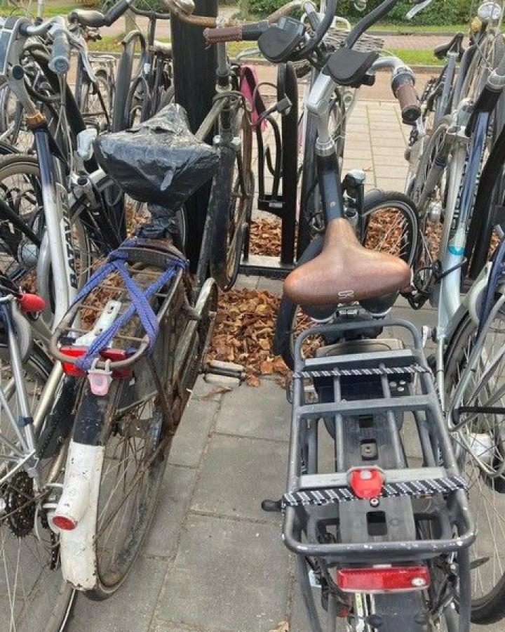 Gemeente ruimt weesfietsen en verkeerd gestalde fietsen op